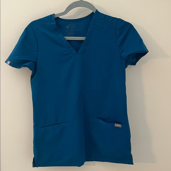 Alps Blue FIGS scrubs  set - Picture 6 of 7